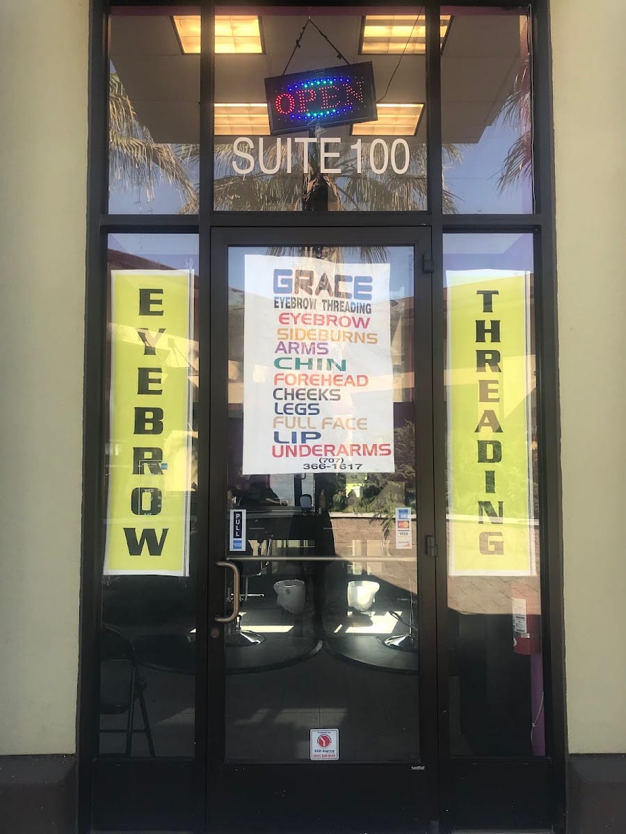 Grace Eyebrow Threading