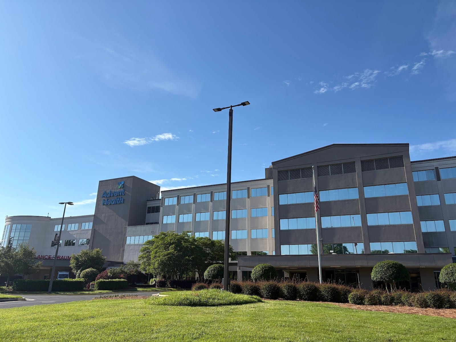 AdventHealth Redmond, photo 3
