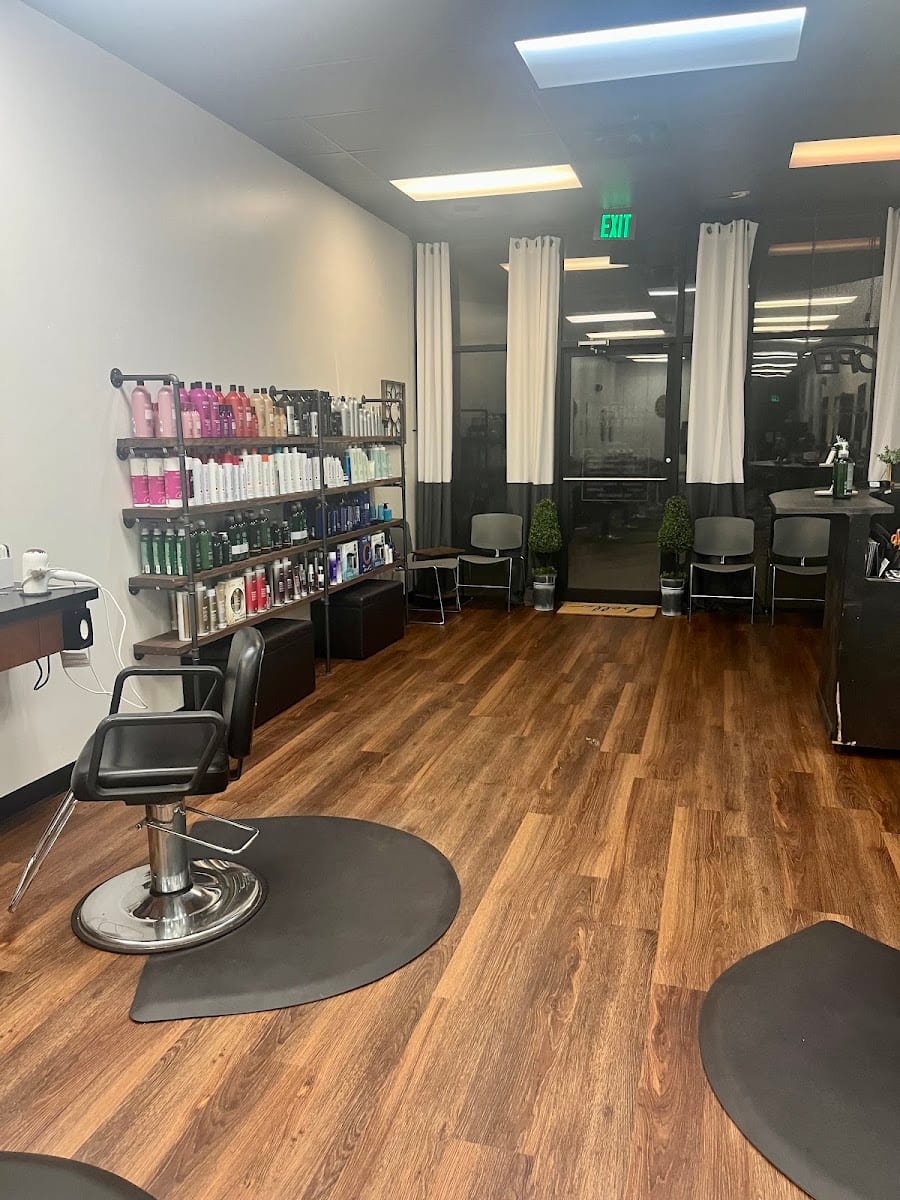 Just Teasin Hair Studio