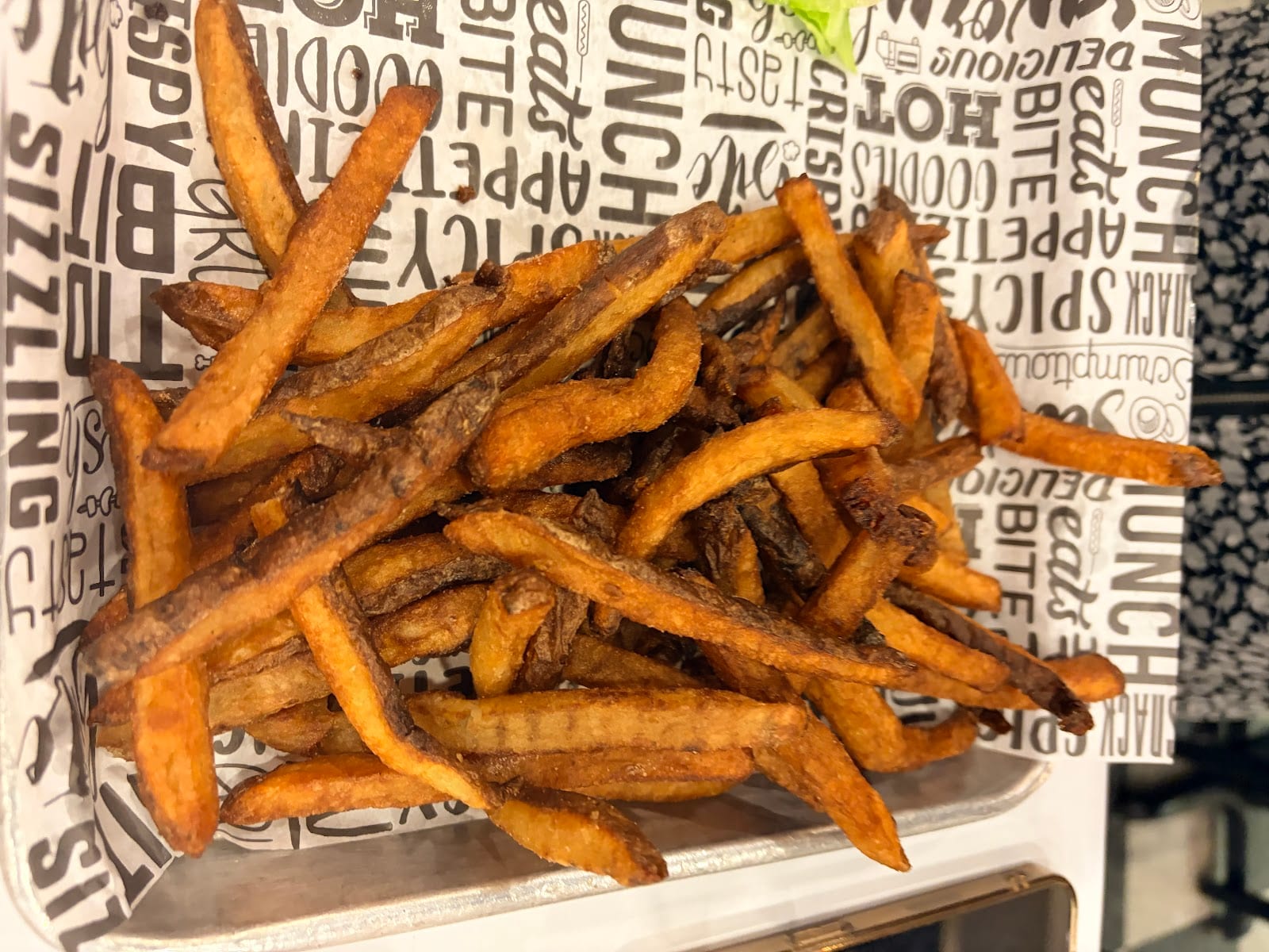 MOOYAH Burgers, Fries & Shakes, photo 4