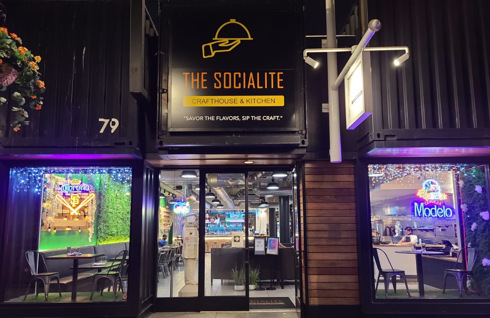 THE SOCIALITE KITCHEN & BREWERY- Fisherman's Wharf- SFO, photo 2
