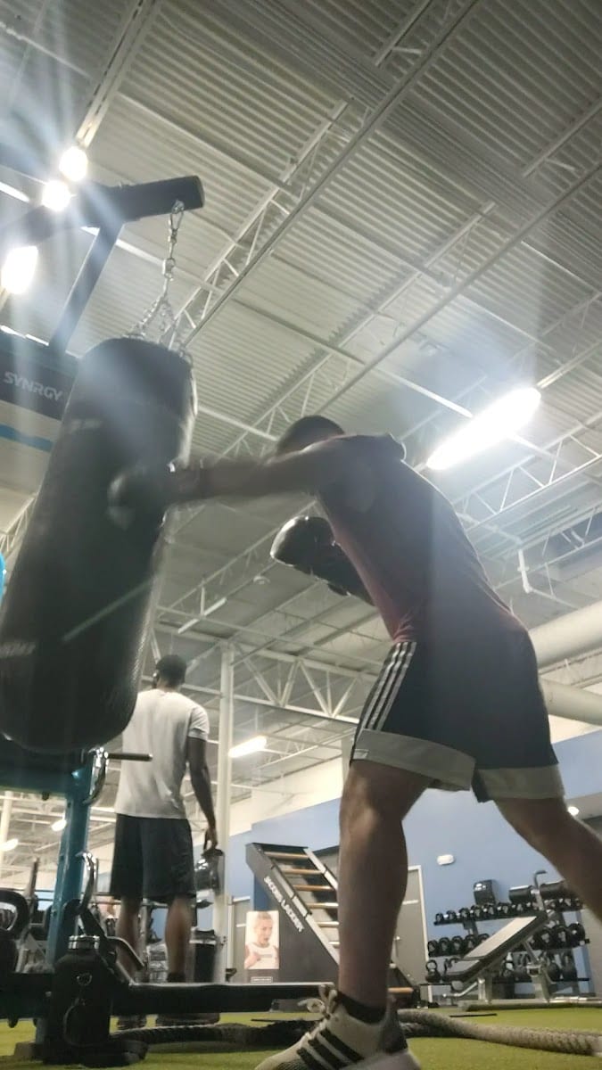 CLUB4 Fitness Hillcrest, photo 3