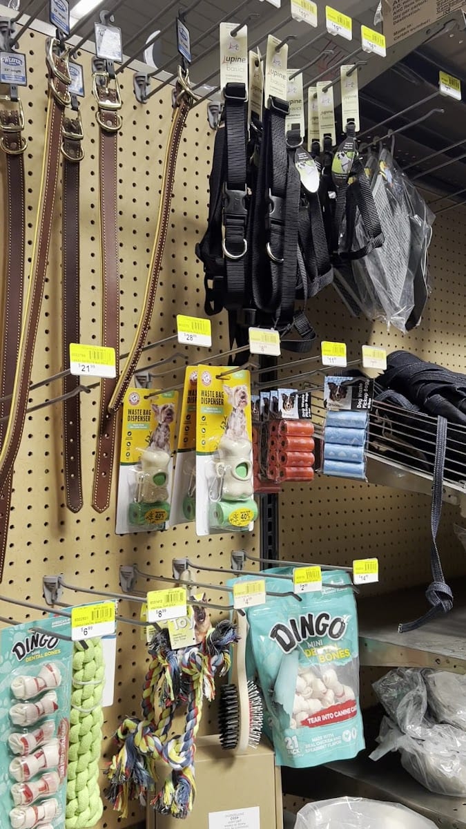 Center Hardware & Supply Co., Inc., photo 3
