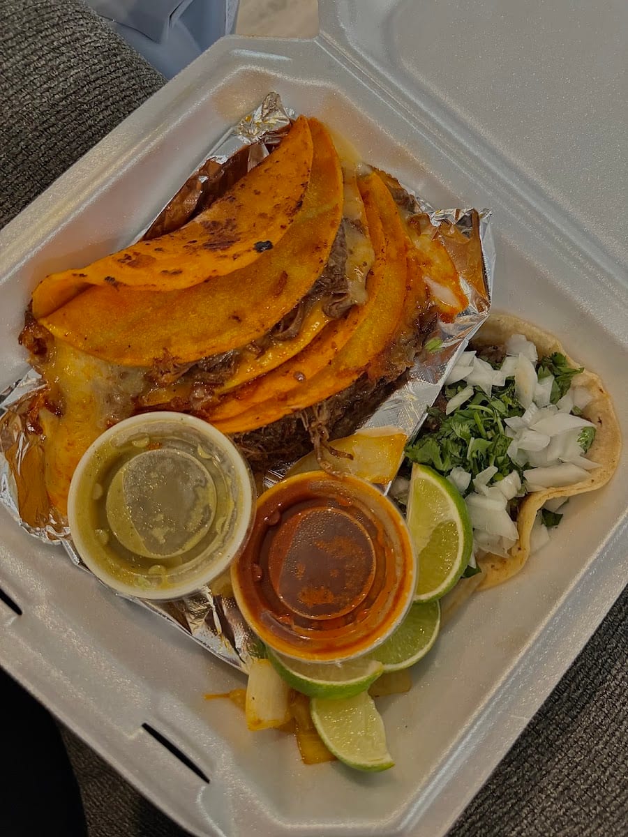 Tacos El Paisa 2