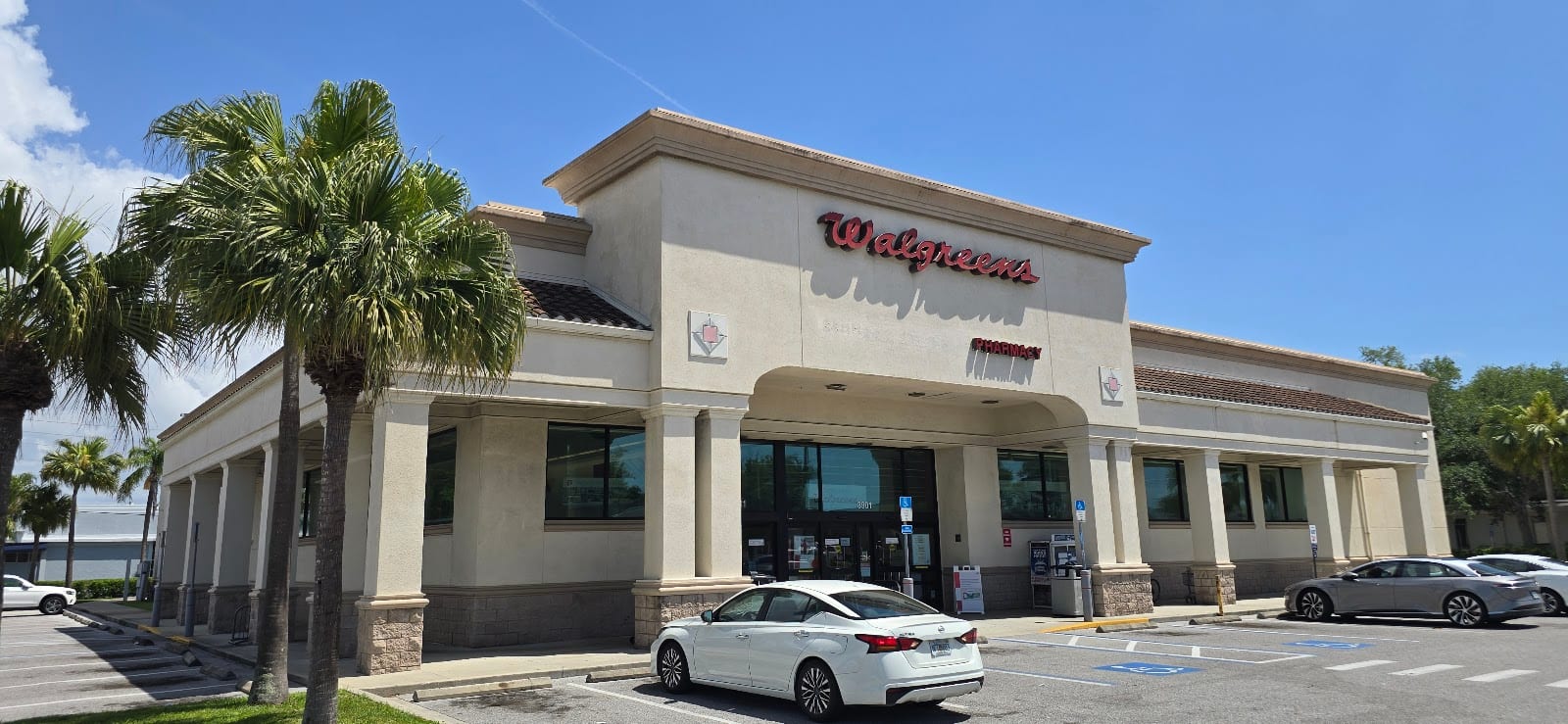 Drive Thru Pharmacy, photo 2