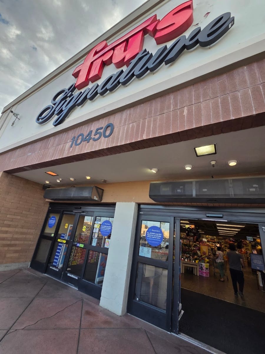 Fry's, photo 2