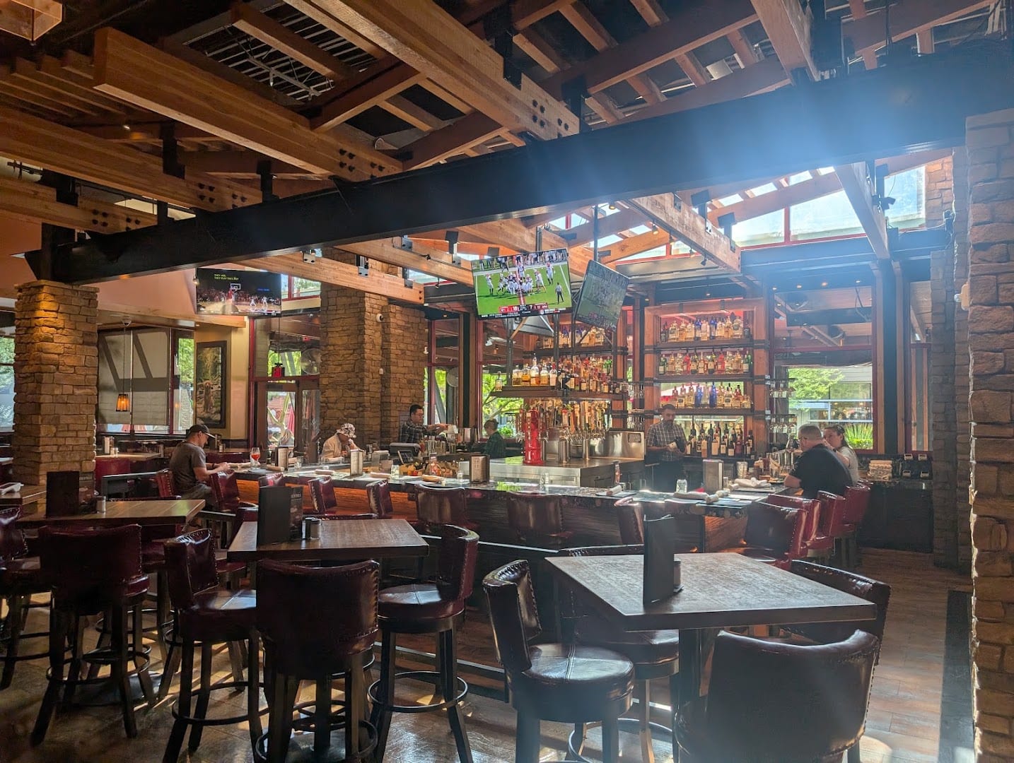 Lazy Dog Restaurant & Bar, photo 4