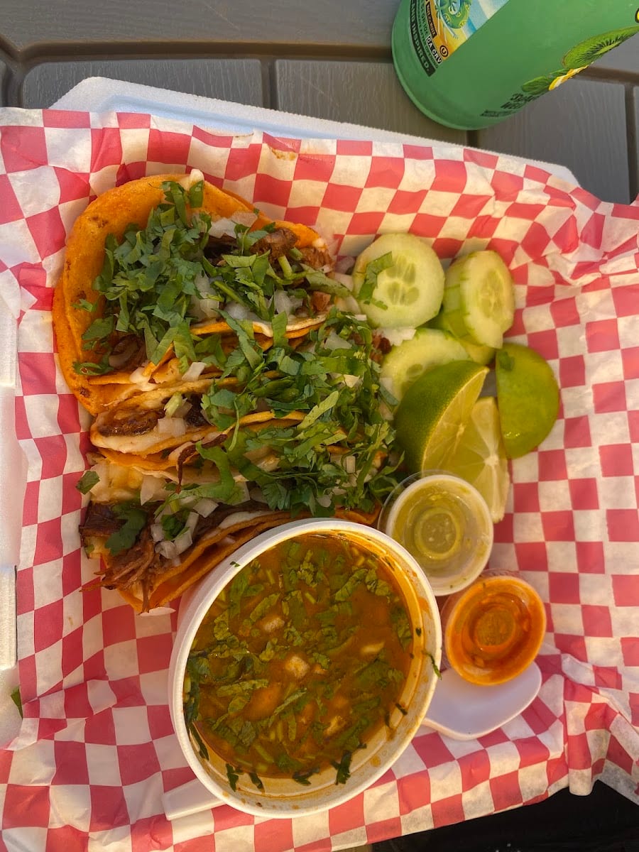 Monchi's Taqueria, photo 2