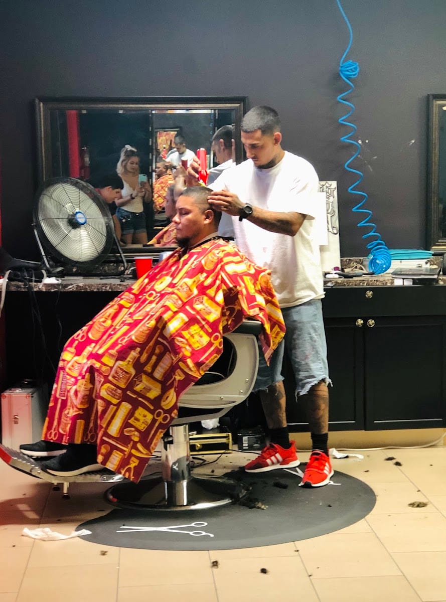 Supreme Cutz