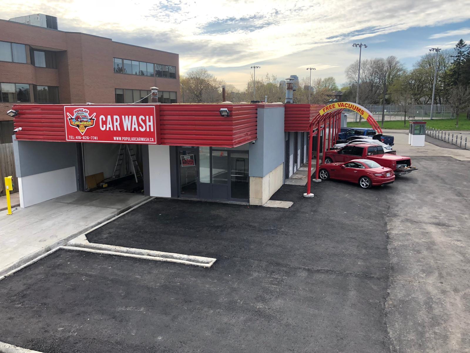 Popular Car Wash & Detailing - Free Vacuums, photo 2