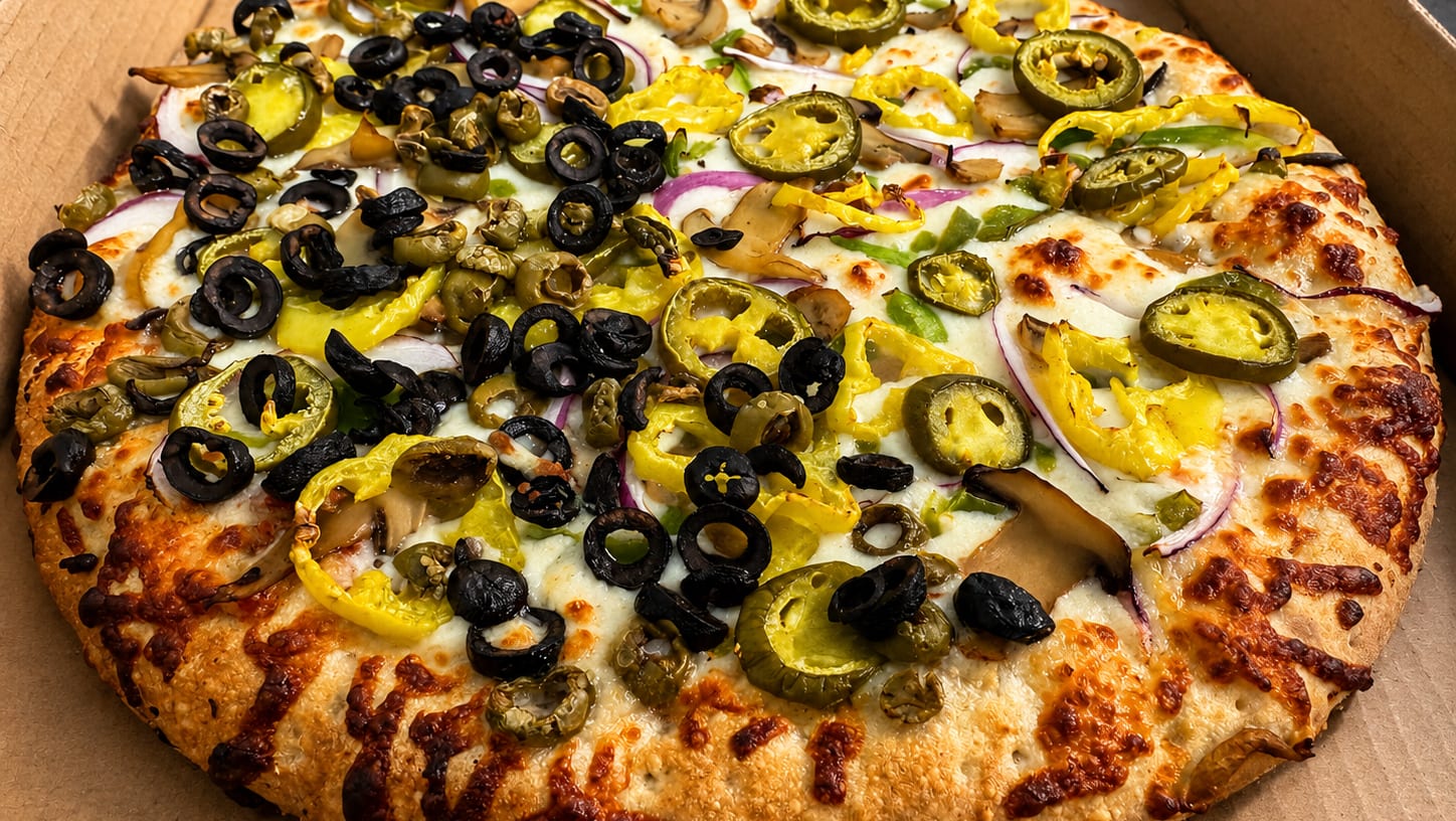 Urban Crust Pizza Restaurant, photo 3