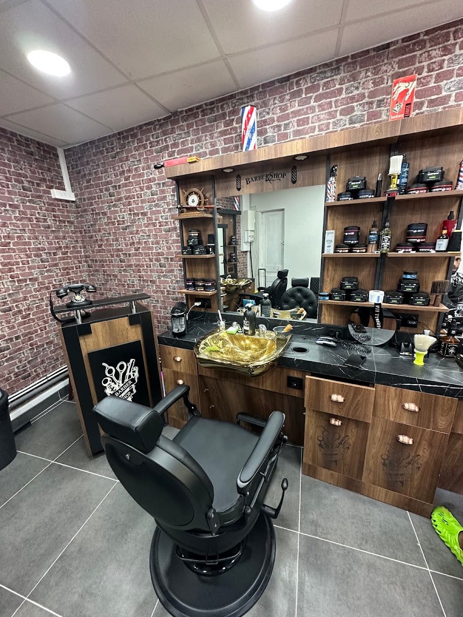Barber Sam, photo 2
