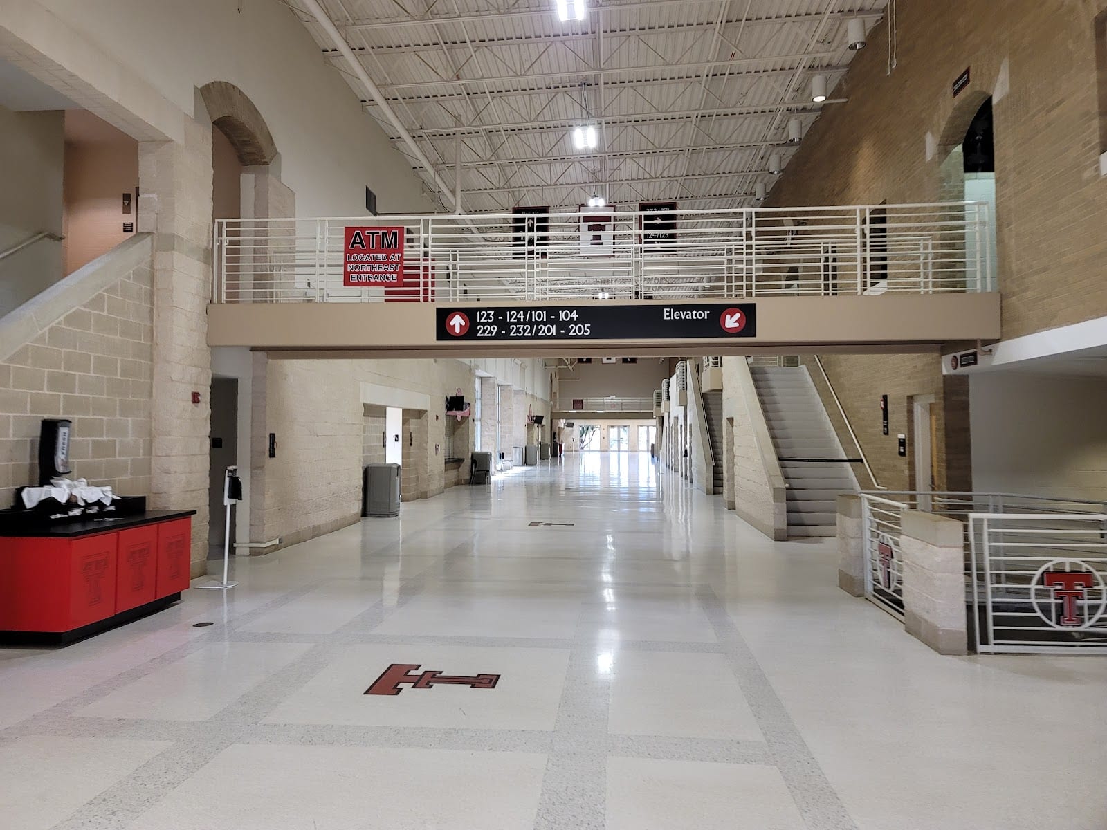 United Supermarkets Arena, photo 4