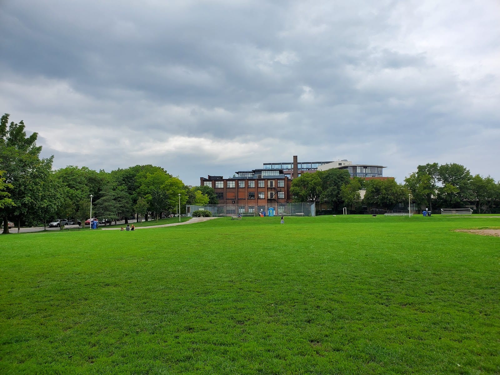 Sorauren Avenue Park
