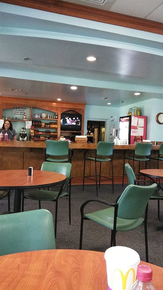 Azelea City Golf Course Club House Cafe, photo 3