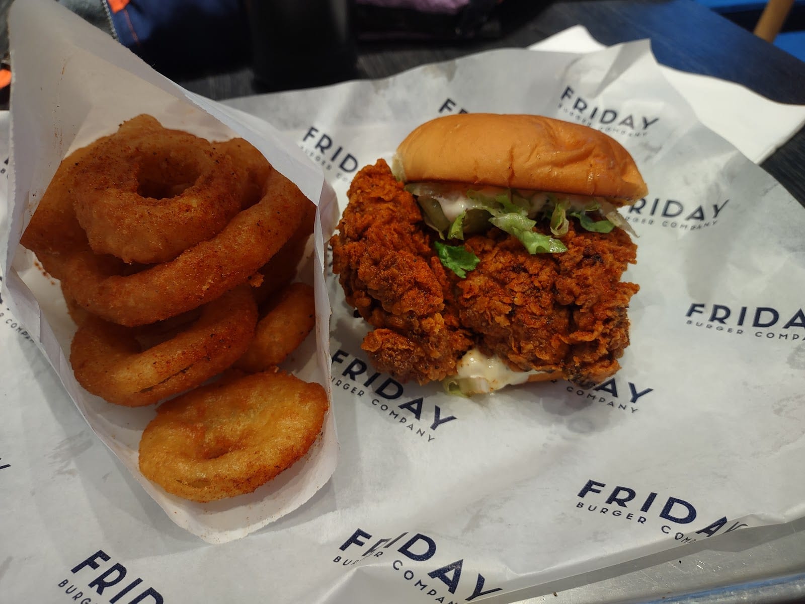 Friday Burger Company, photo 3