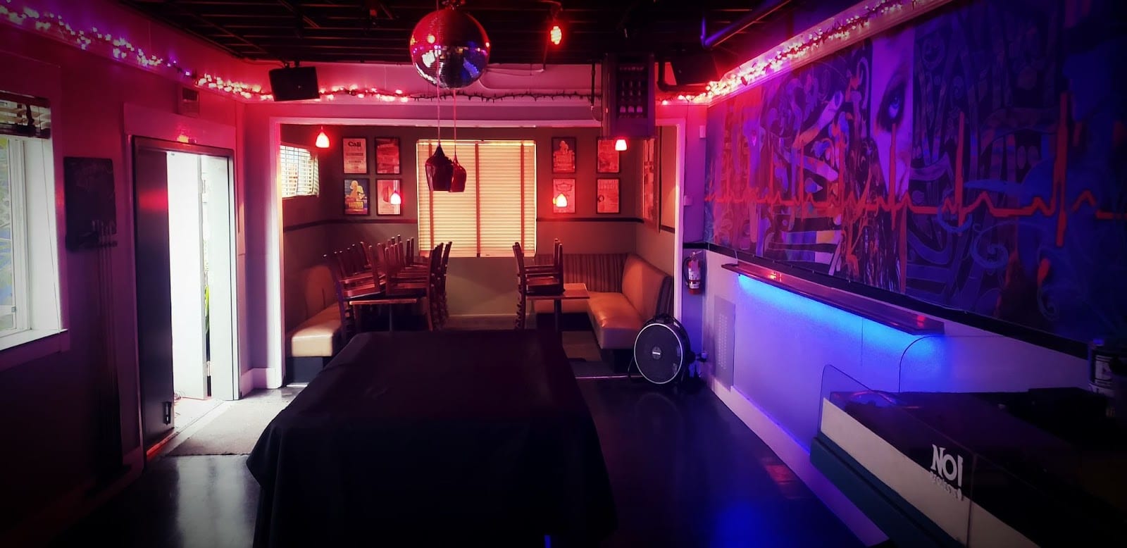 Mars Bar & Restaurant, photo 3