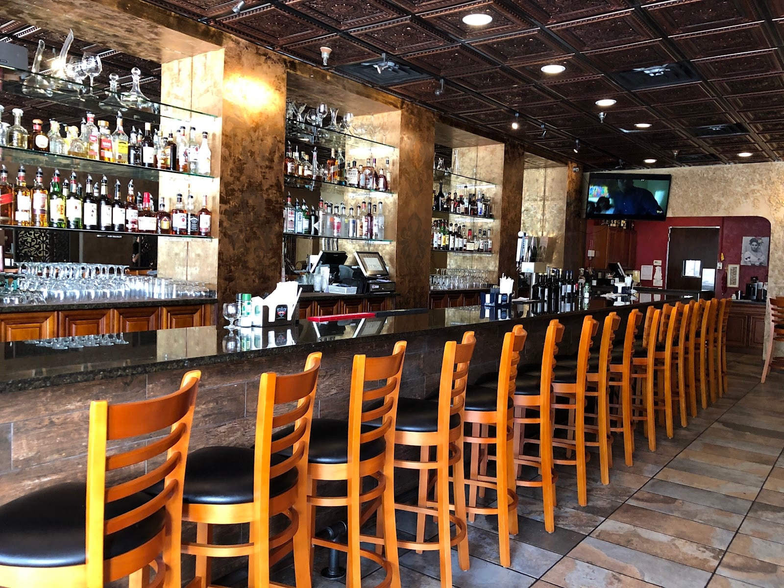 Leone's Ristorante & Pizzeria, photo 2