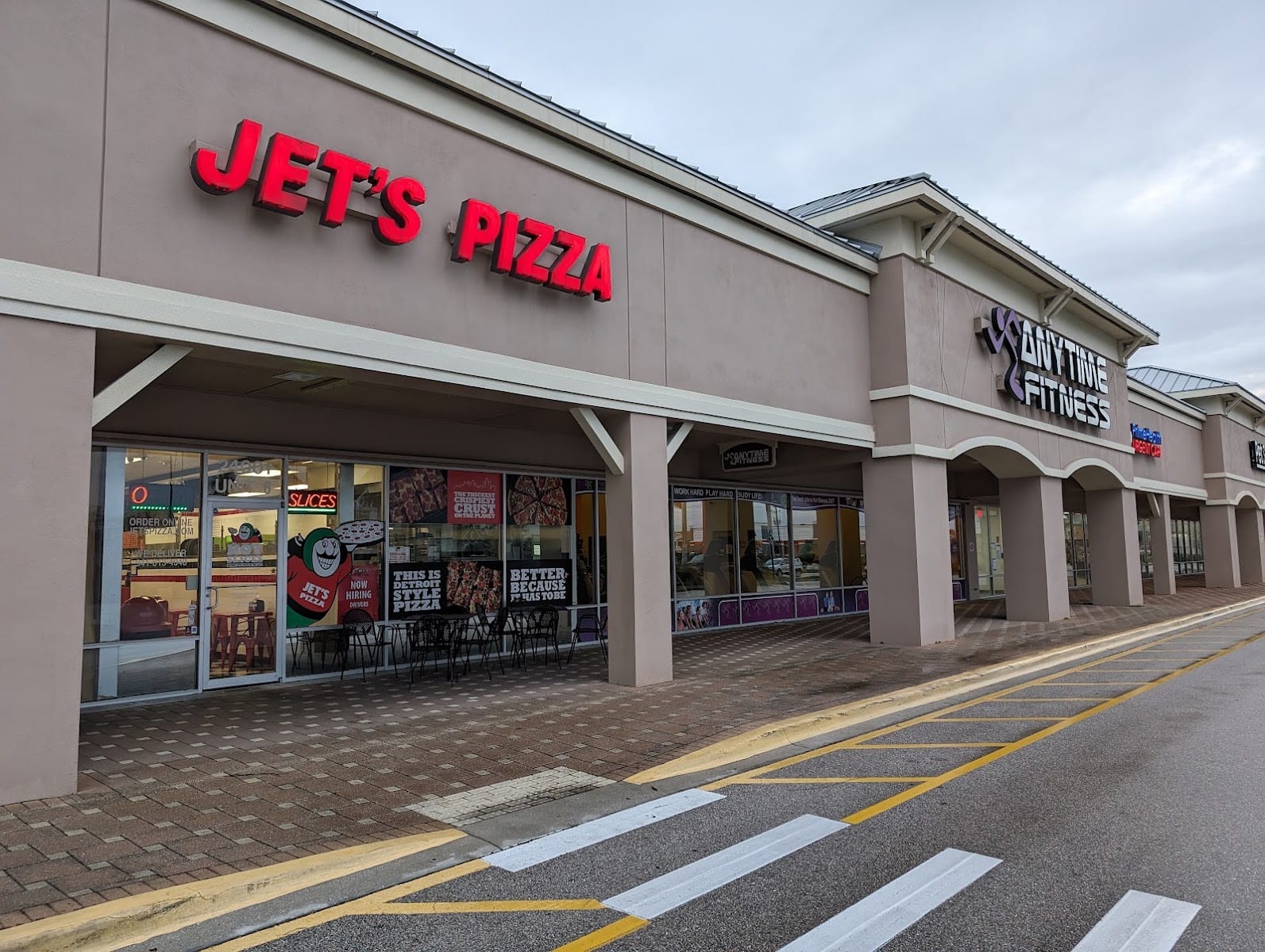 Jet's Pizza, photo 2