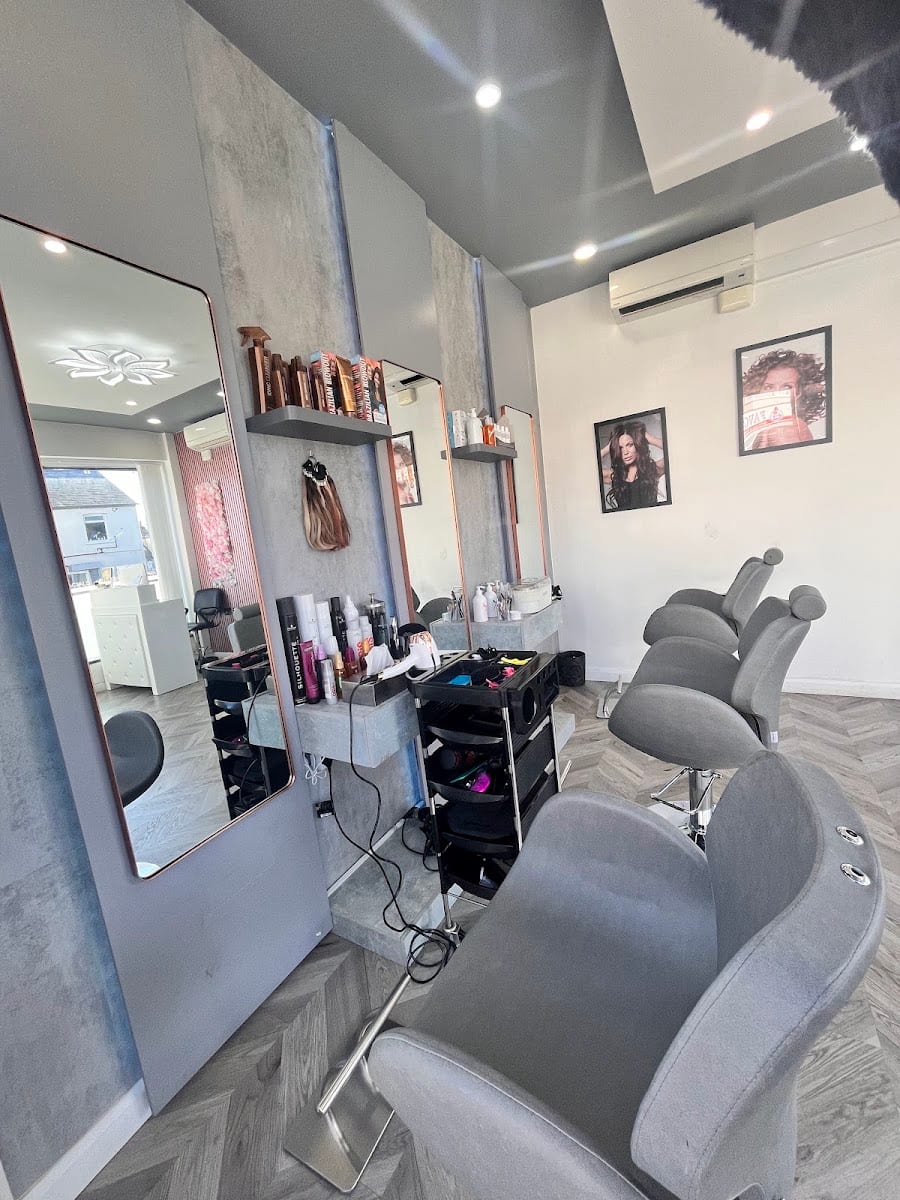 Monria hair and beauty salon