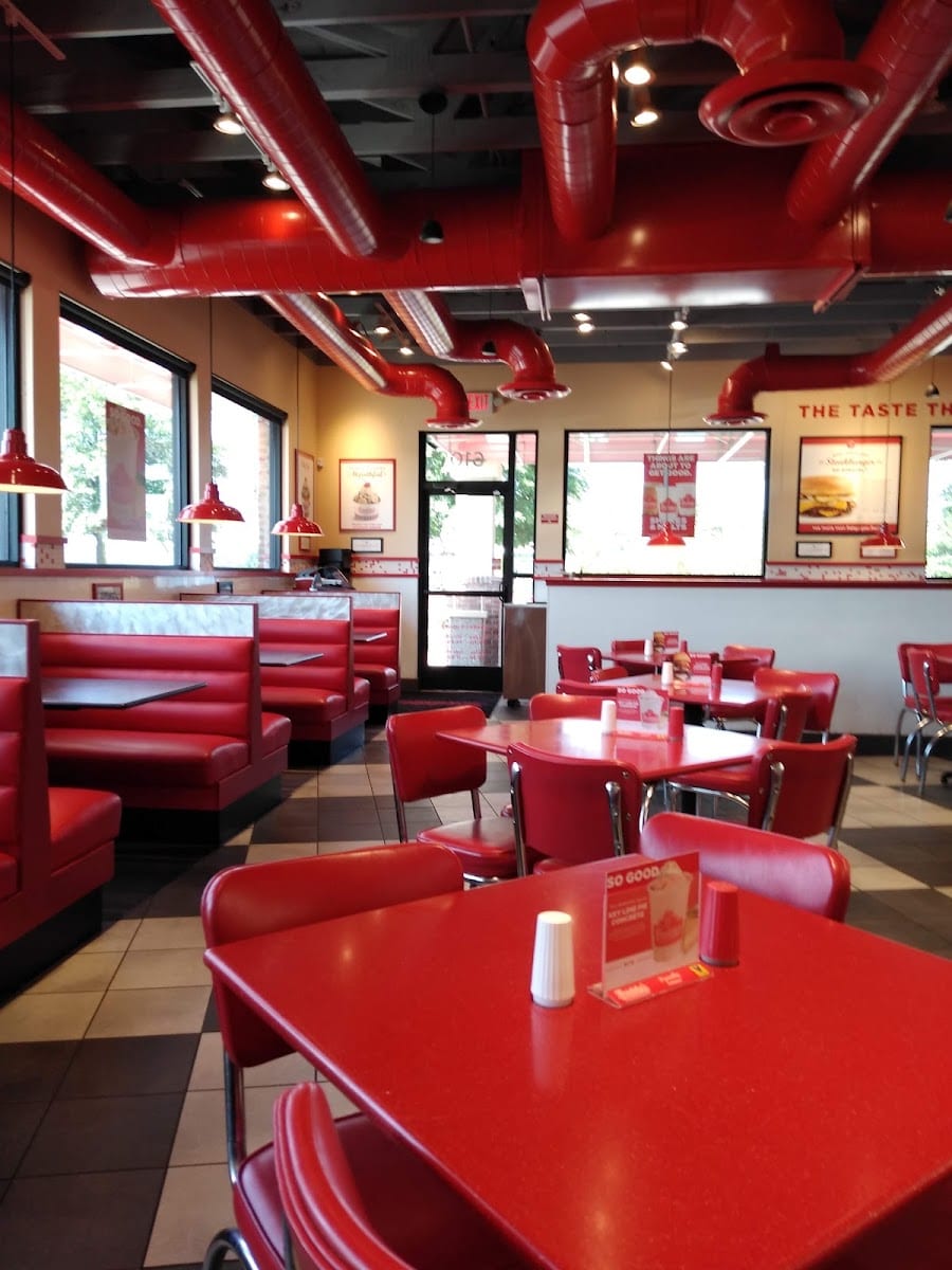 Freddy's Frozen Custard & Steakburgers, photo 2