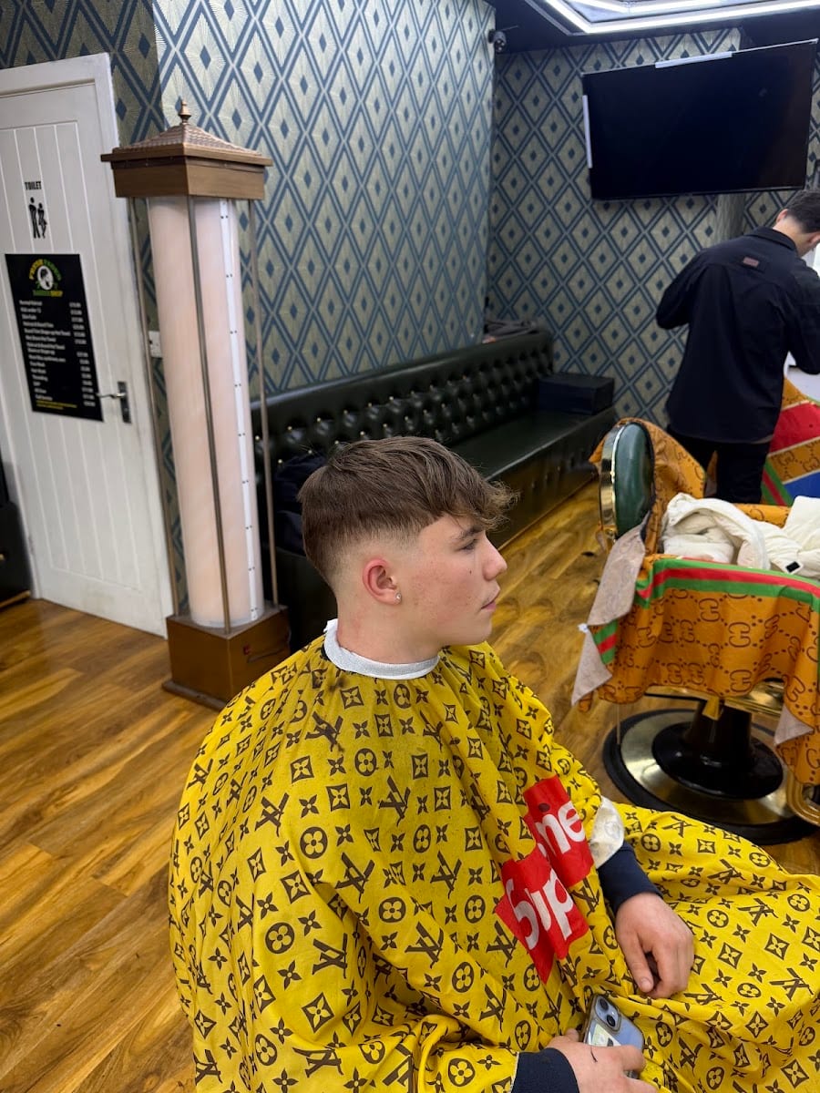 Sam barbershop, photo 4