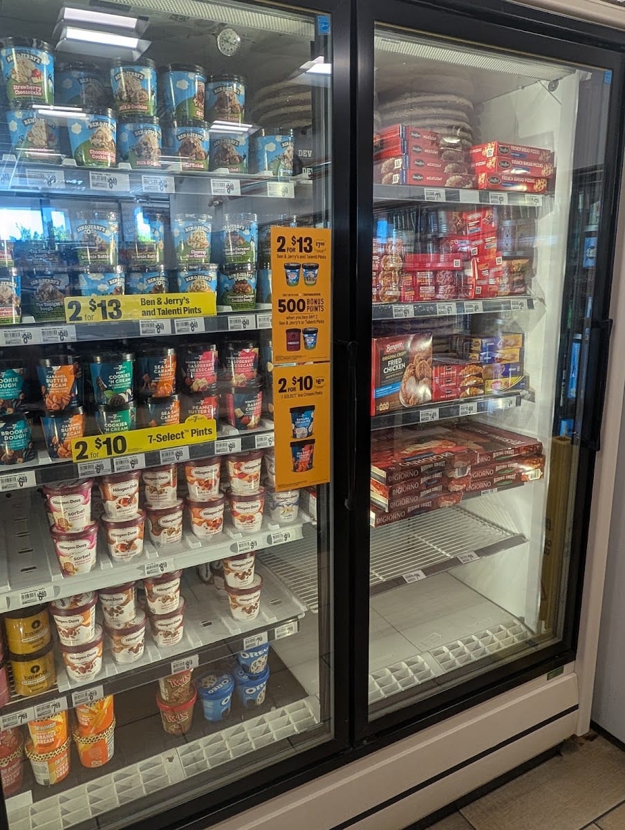 7-Eleven