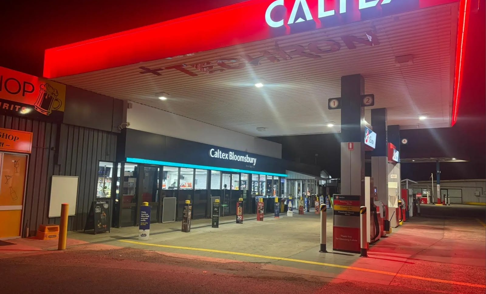 Caltex Bloomsbury, photo 3