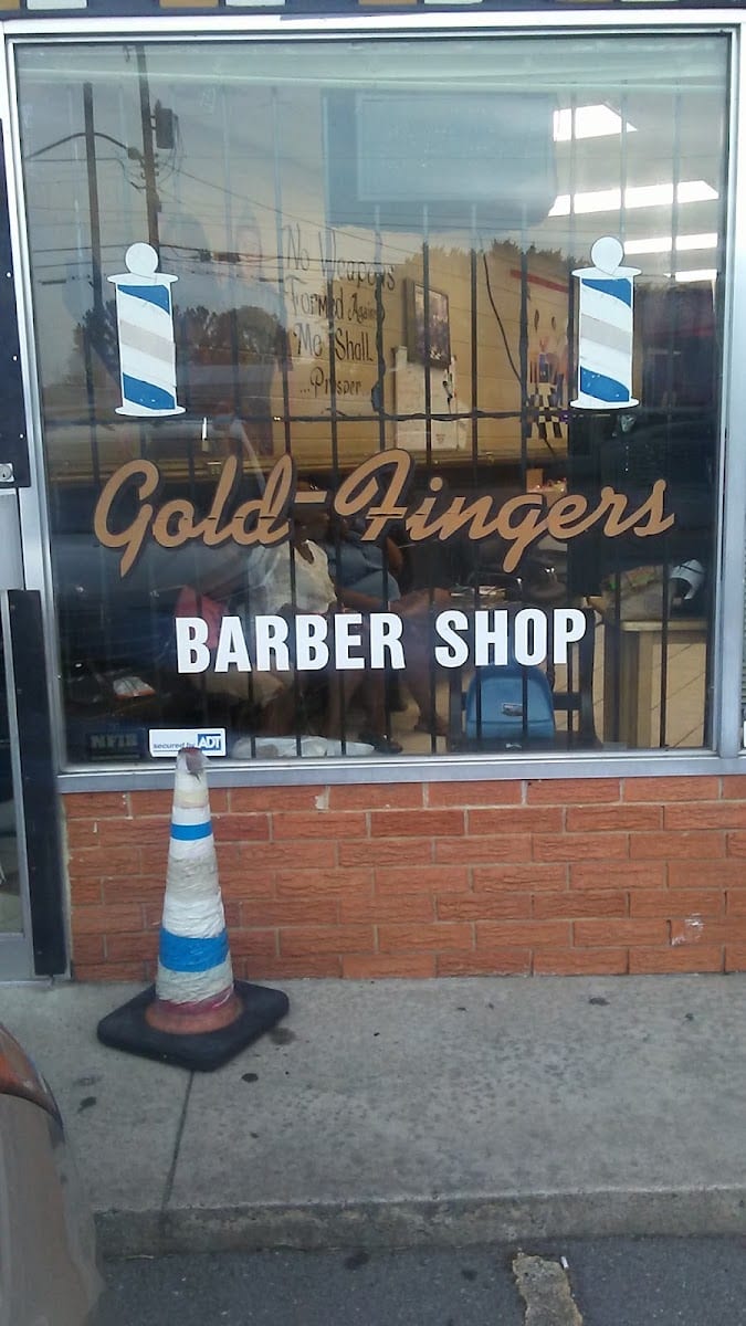 Goldfingers Barbershop, photo 2