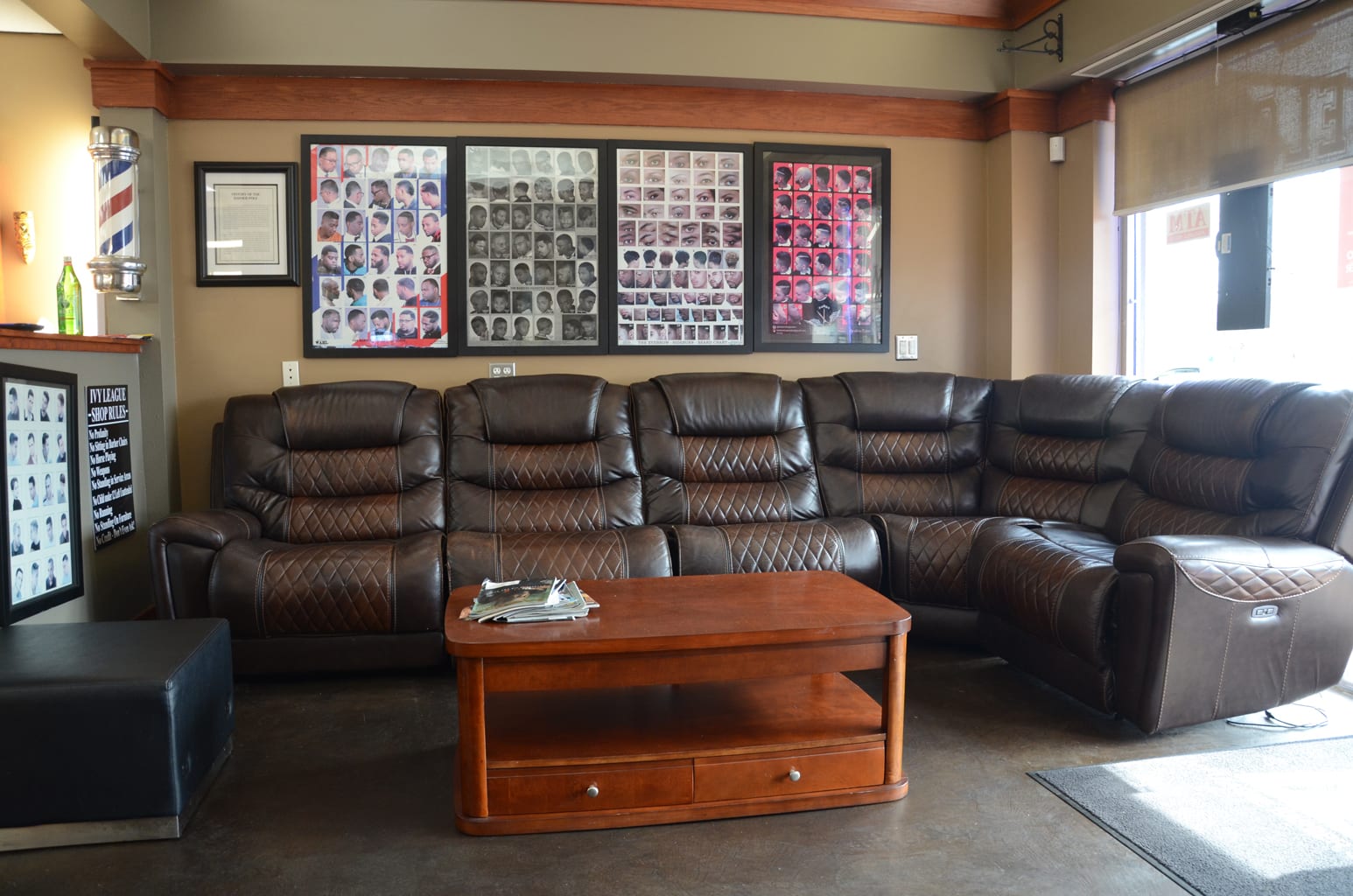 Ivy League Barbershop, photo 3