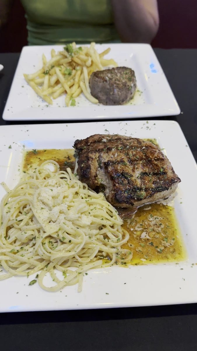 CHAZ 51 STEAKHOUSE, photo 3