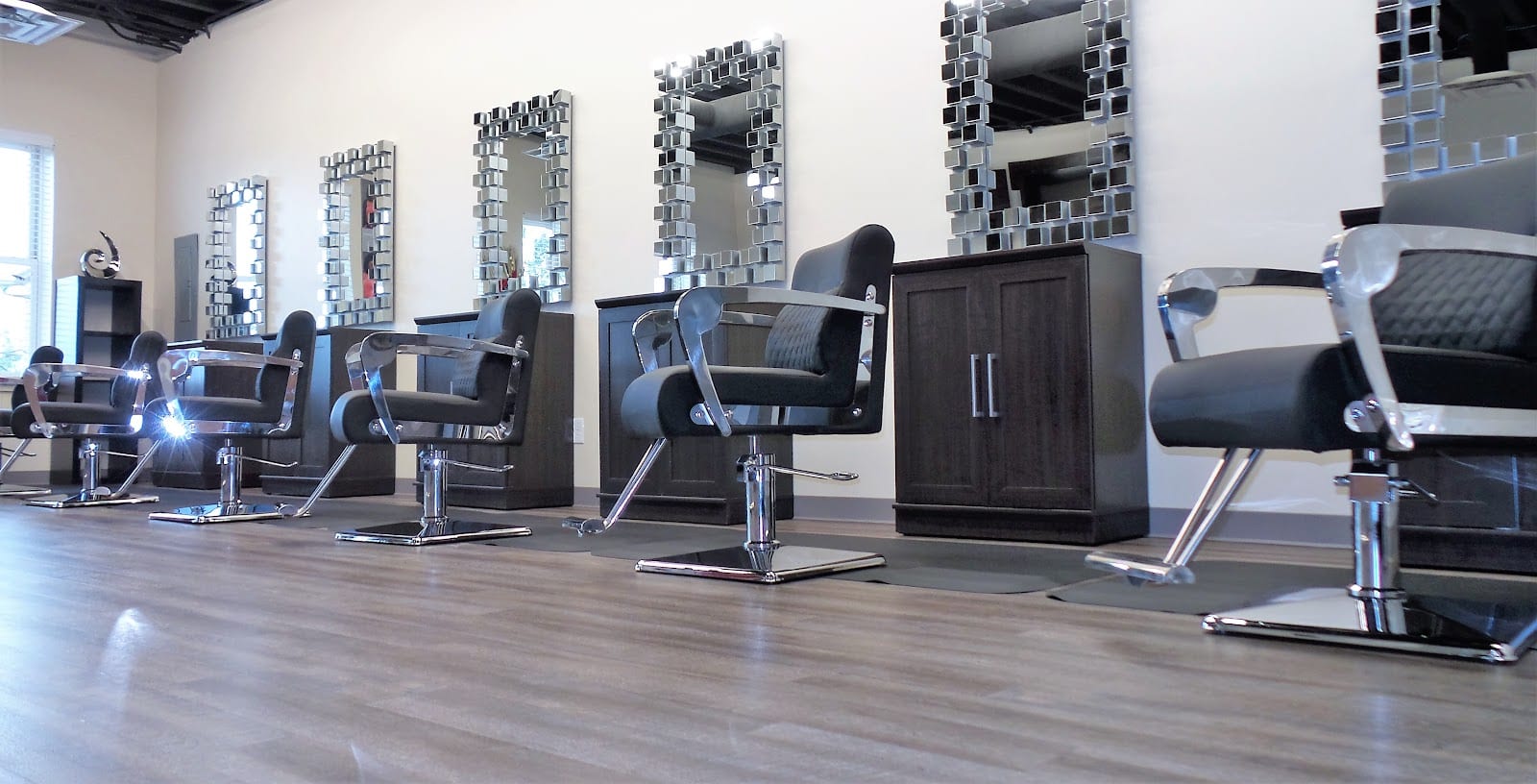 Ms. Avy Beauty Enhancements Salon, photo 4