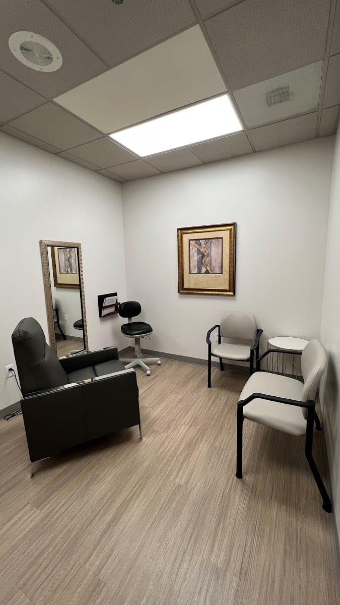 Aesthetic Plastic Surgery - Gene Sloan, MD, photo 3