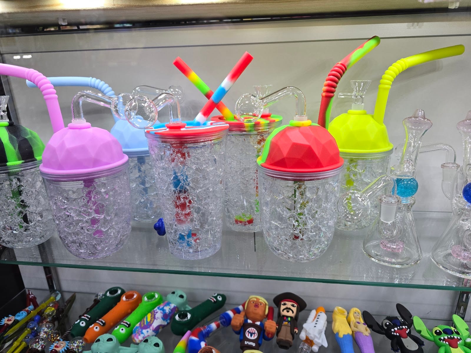 Smokey's Super Store, photo 4