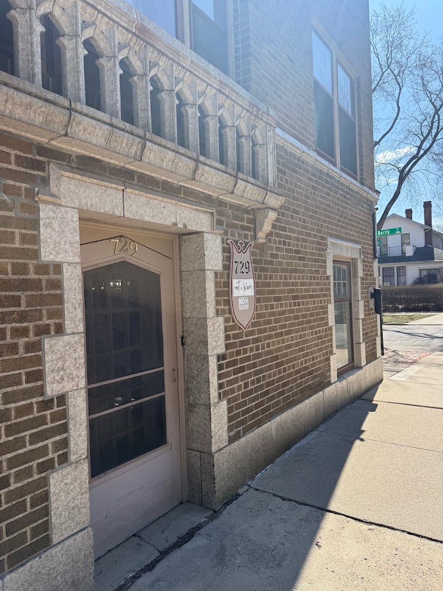 Root & Bloom Salon, photo 2
