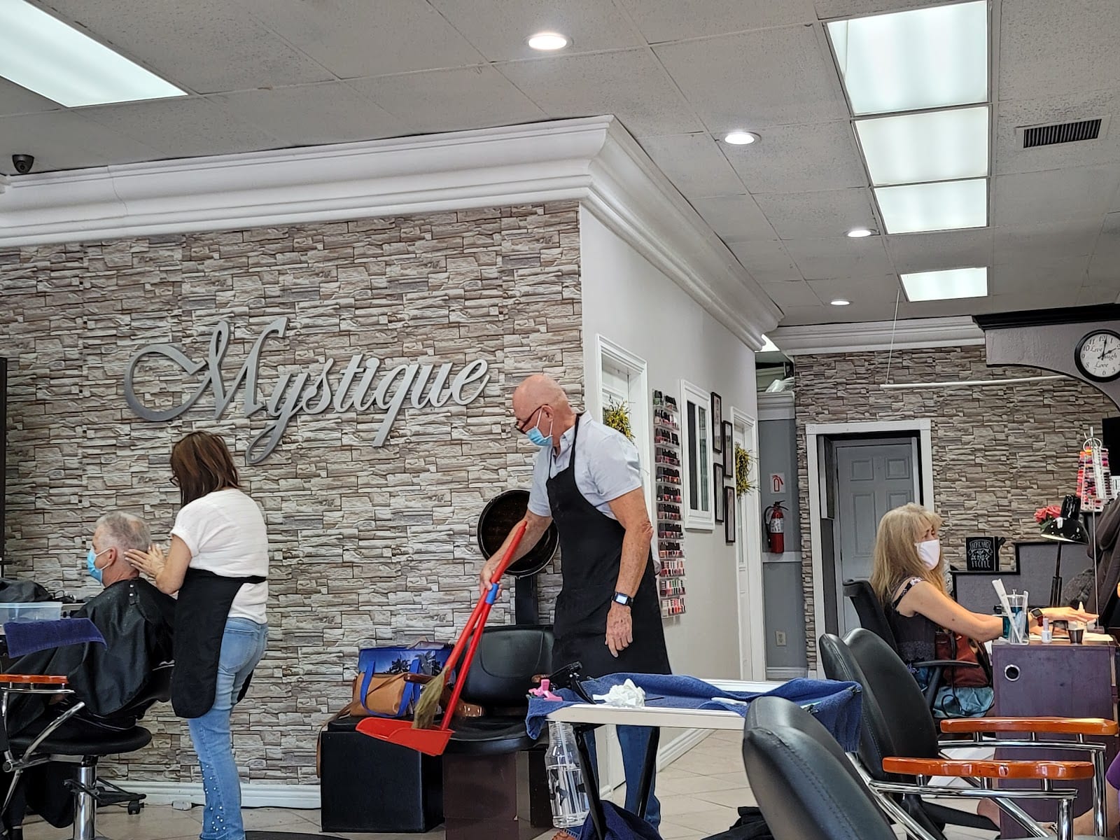 Mystique Salon & Spa