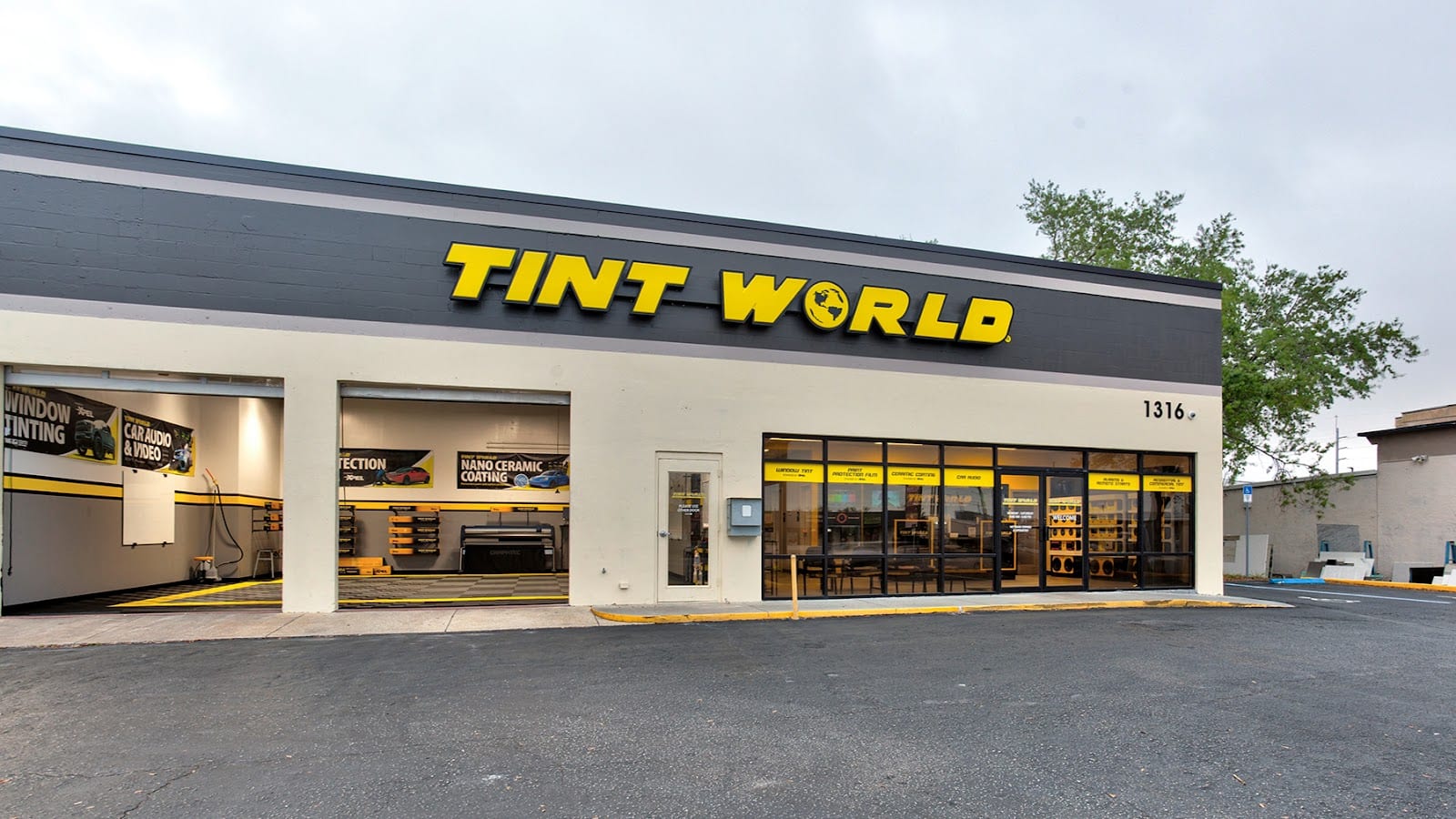 Tint World, photo 2