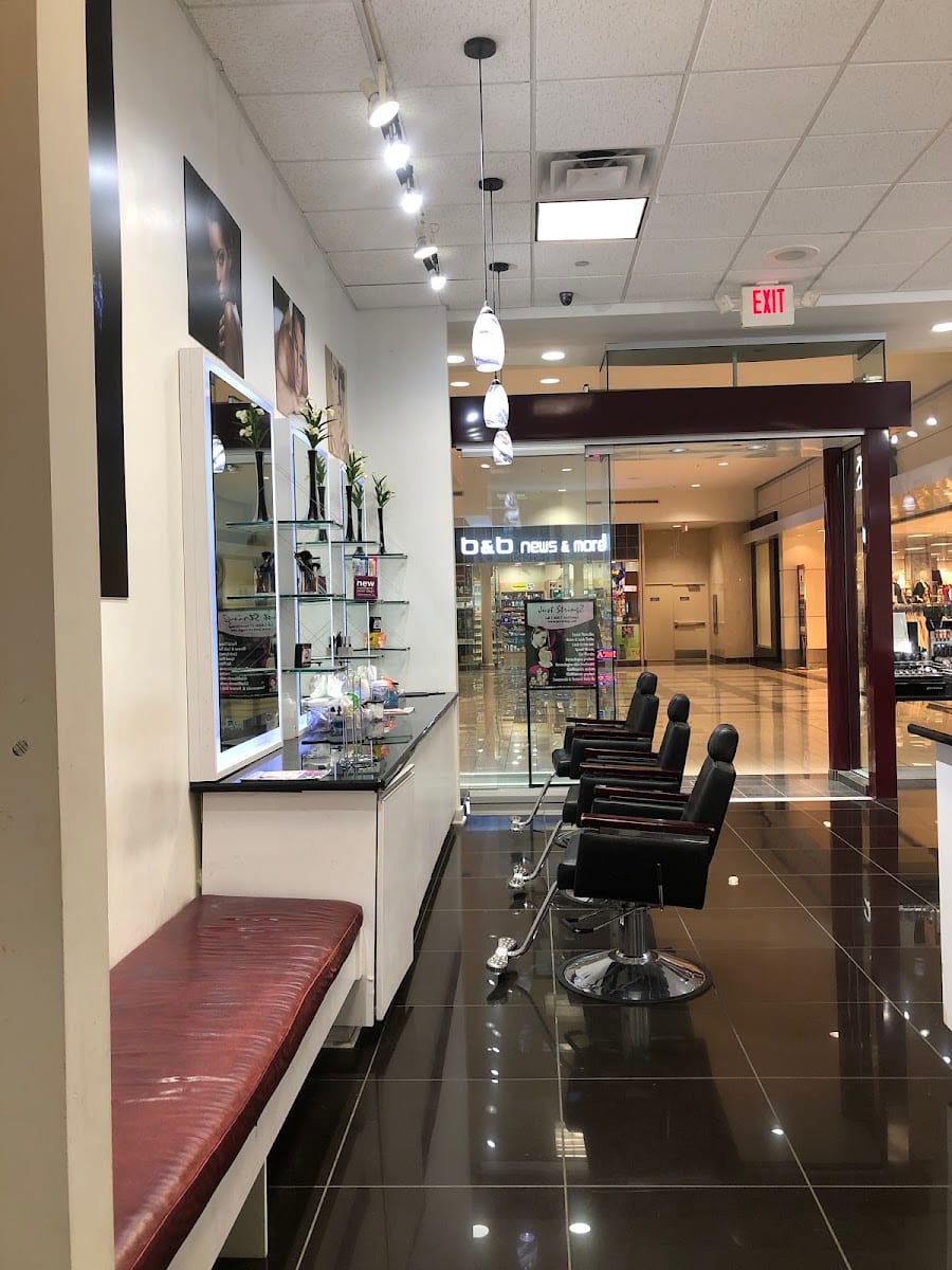 Just Stringz Threading, Lash, Microblading, Facial Salon.