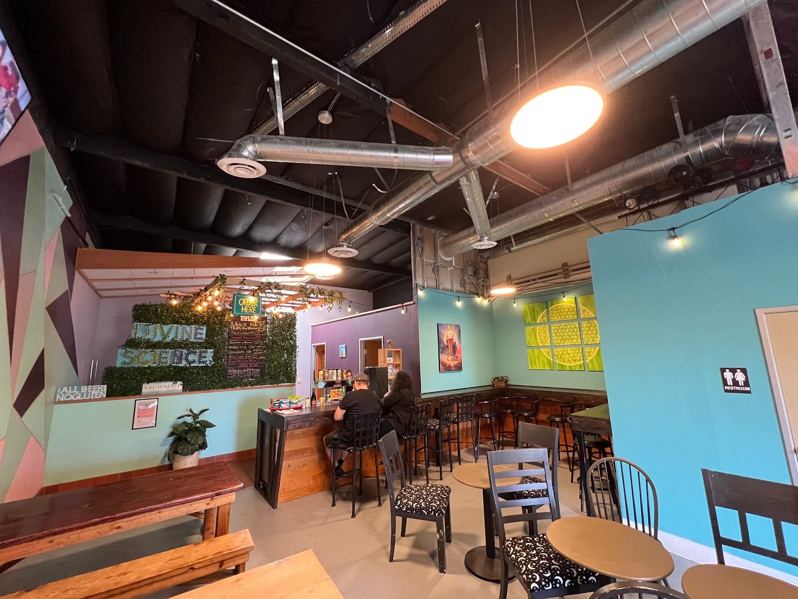 Divine Science Brewing, photo 4