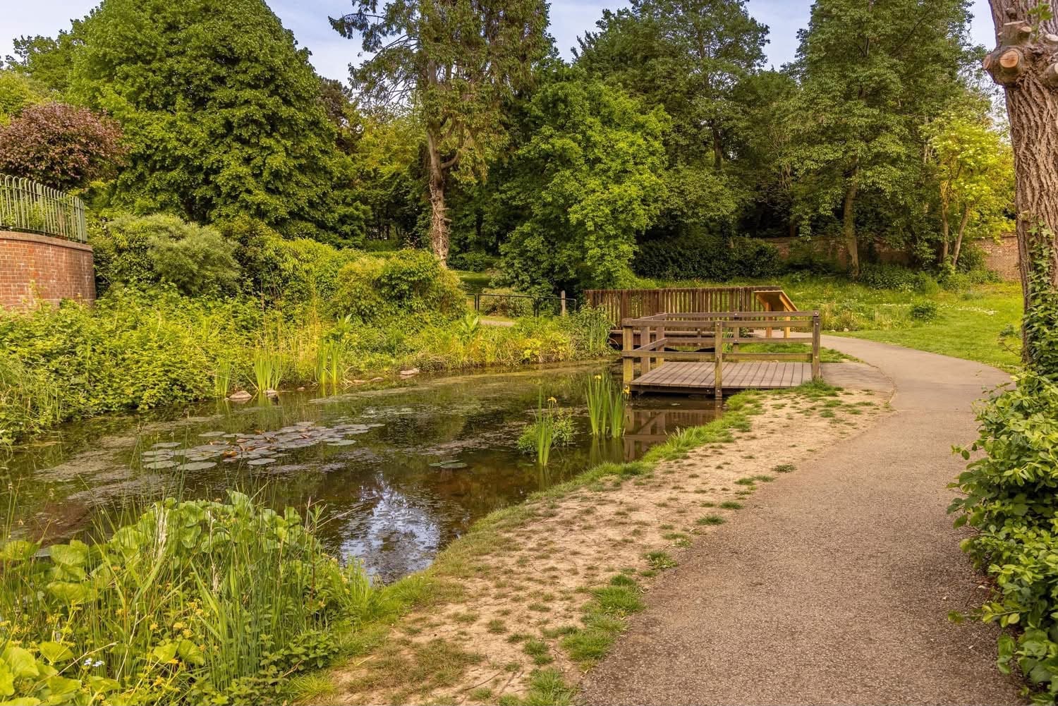 Lydekker Park