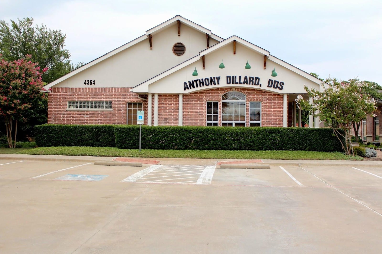 Anthony Dillard, DDS Family & Cosmetic Dentistry, photo 2