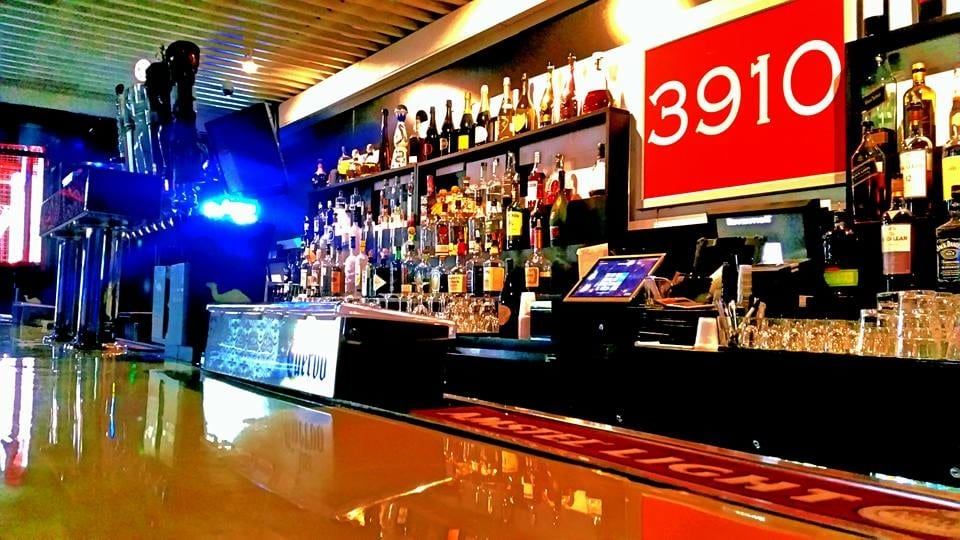 3910 Lounge, photo 3