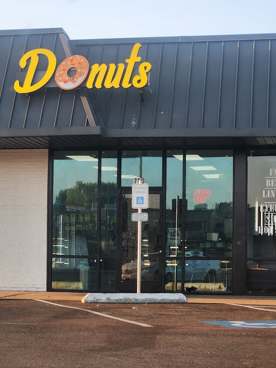 Master Doughnut Shop