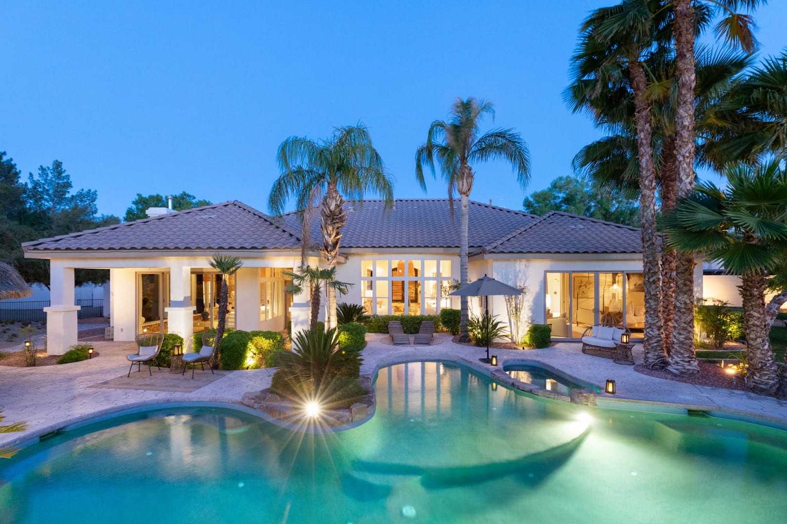 Ryan Zeppernick - IS Luxury Real Estate, photo 2