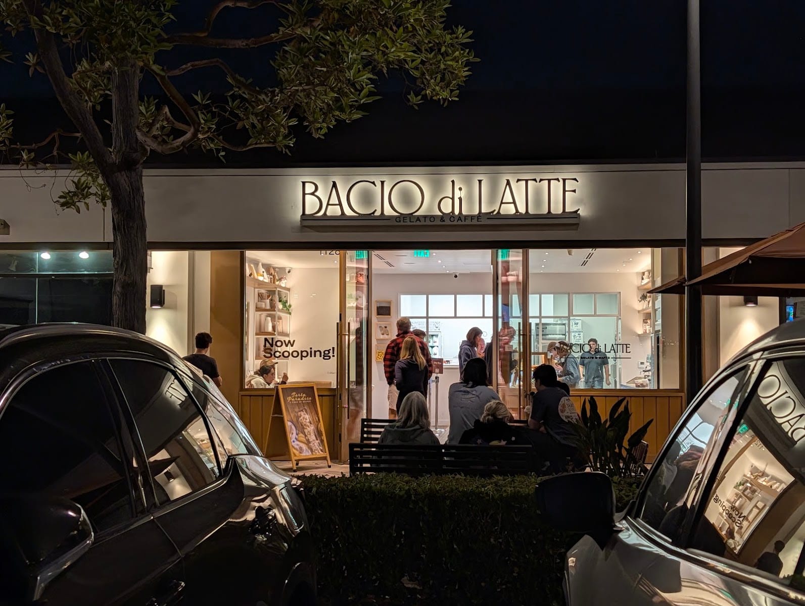 Bacio di Latte | Westcliff, Newport Beach