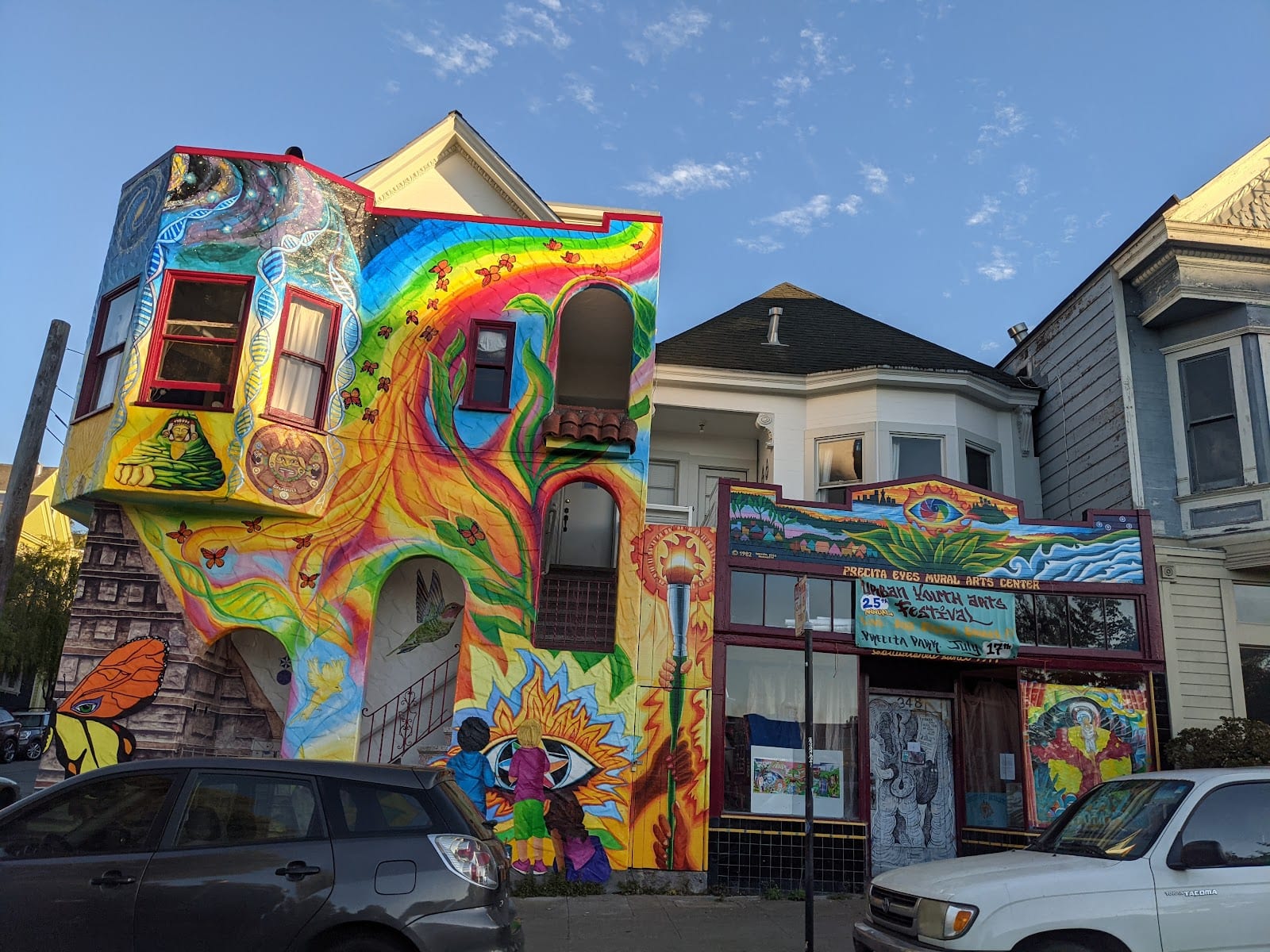Precita Eyes Muralists Studio