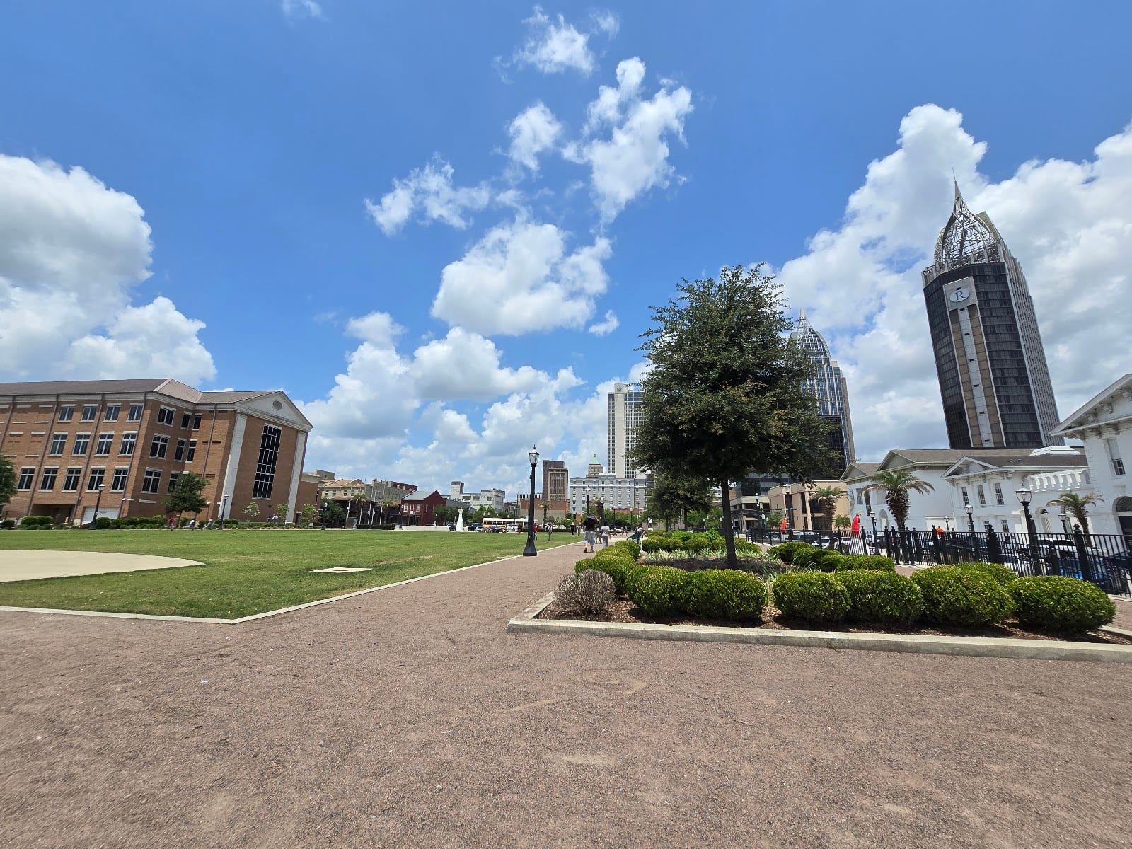 Mardi Gras Park, photo 3