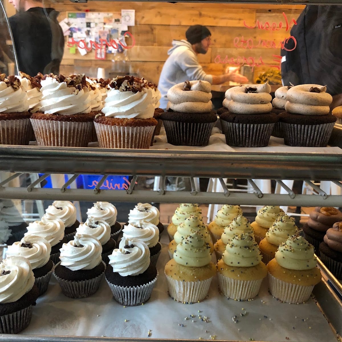 Almond Butterfly Bakeshop & Cafe, photo 2