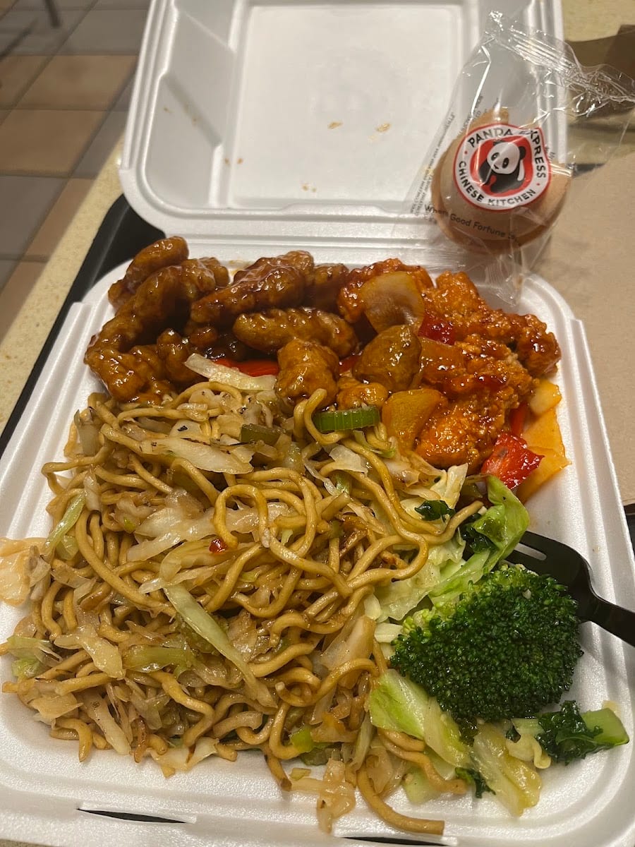 Panda Express, photo 3