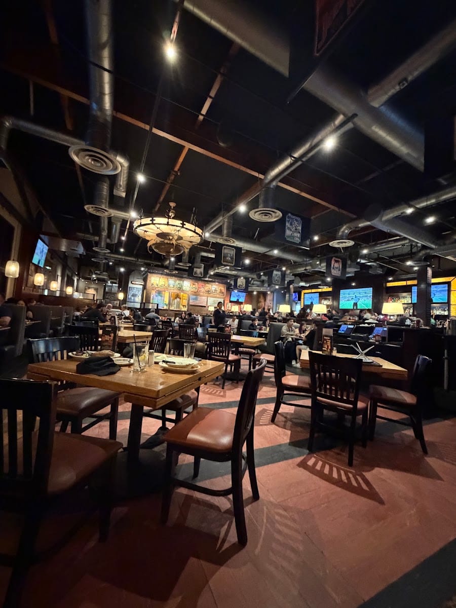 BJ's Restaurant & Brewhouse